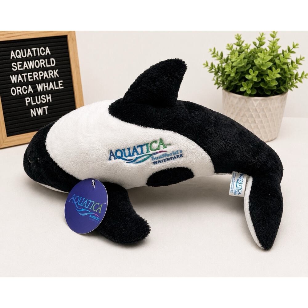 Aquatica SeaWorld Waterpark Orca Whale Plush Stuffed Animal Black White NWT